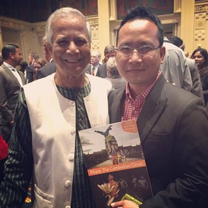 Nobel Peace Prize Laureate Dr Muhammad Yunus and Mr Dara Huot, CEO of Phare Performing Social Enterprise reunite in San Francisco.